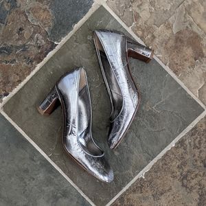 j. crew cracked metallic silver round toe heels